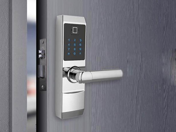 射阳24小时上门开锁公司