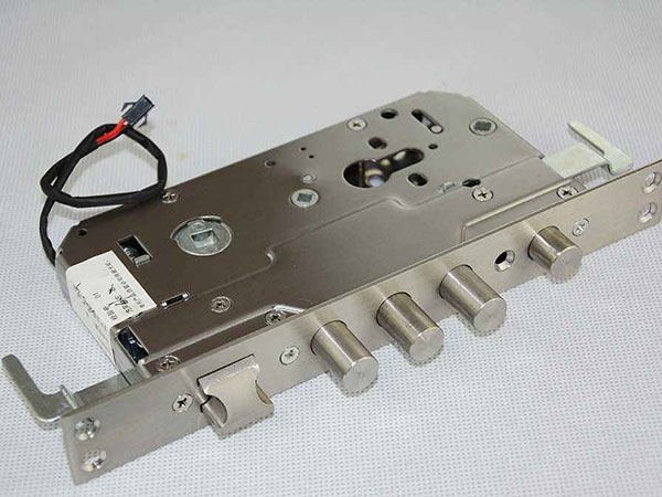 射阳24小时上门开锁公司