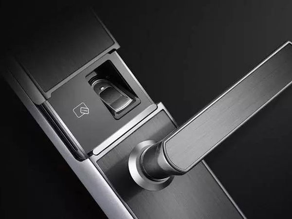 射阳24小时上门开锁公司